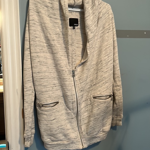 Wilfred Free lounge hoodie - Picture 2 of 4